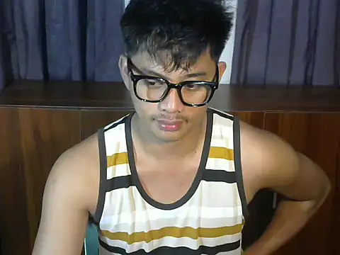 julz always horny online show from January 14, 2:42 pm