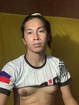 Snapshot of Asian_PrettyAle chatting on July 12, 5:41 am Asian PrettyAle online show from July 12, 5:41 am