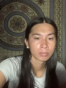 Snapshot of Asian_PrettyAle chatting on August 4, 1:10 am Asian PrettyAle online show from August 4, 1:10 am