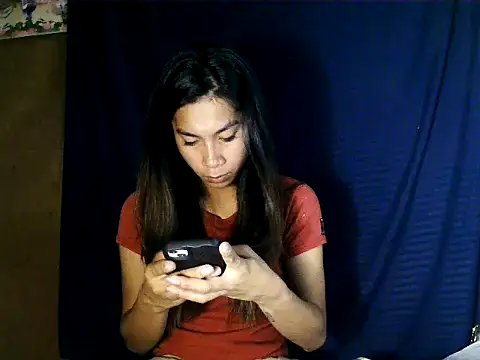 Snapshot of Asian_PrettyAle chatting on November 1, 12:17 am Asian PrettyAle online show from November 1, 12:17 am