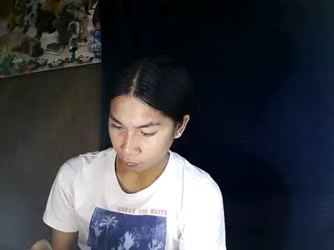 Snapshot of Asian_PrettyAle chatting on October 1, 4:00 pm Asian PrettyAle online show from October 1, 4:00 pm