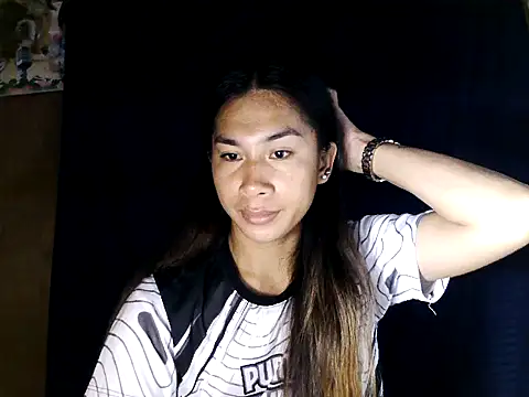 Snapshot of Asian_PrettyAle chatting on September 20, 11:37 am Asian PrettyAle online show from September 20, 11:37 am