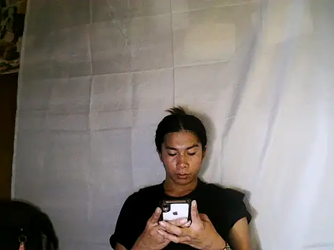 Asian PrettyAle online show from December 21, 3:41 am