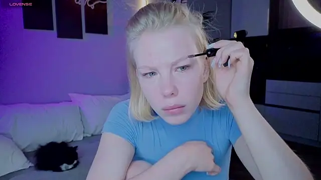 emilyshepar d online show from July 8, 1:19 am