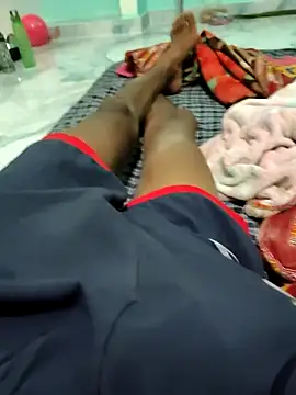 RAYI Queen 4 online show from February 14, 3:45 pm