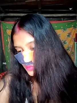 Snapshot of RAYI_Queen_4 chatting on October 8, 4:08 pm RAYI Queen 4 online show from October 8, 4:08 pm