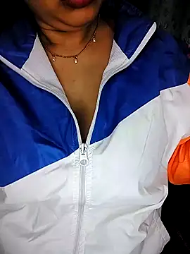 your avni online show from December 5, 7:45 pm