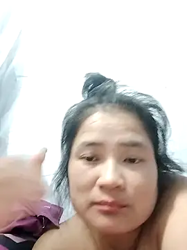 Snapshot of BigAss-69 chatting on June 15, 2:39 pm BigAss-69 online show from June 15, 2:39 pm