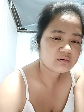 Snapshot of BigAss-69 chatting on June 3, 10:47 pm BigAss-69 online show from June 3, 10:47 pm