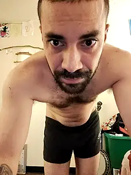 Snapshot of MartyTheSmarty chatting on February 5, 10:55 am MartyTheSmarty online show from February 5, 10:55 am