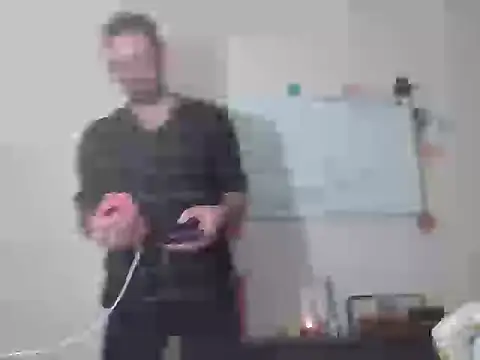 Snapshot of MartyTheSmarty chatting on December 19, 9:55 am MartyTheSmarty online show from December 19, 9:55 am