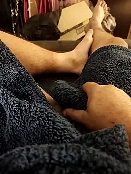 hubbyfun19 online show from October 11, 4:35 am