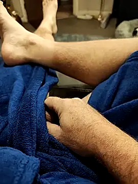 hubbyfun19 online show from December 1, 6:36 am