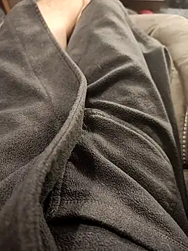 hubbyfun19 online show from November 16, 6:40 am