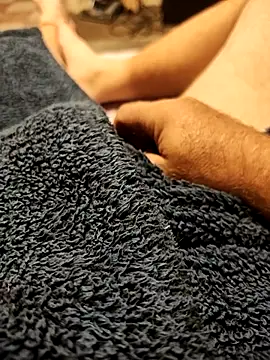 hubbyfun19 online show from September 18, 2:36 am