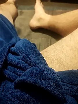 hubbyfun19 online show from December 21, 7:32 am