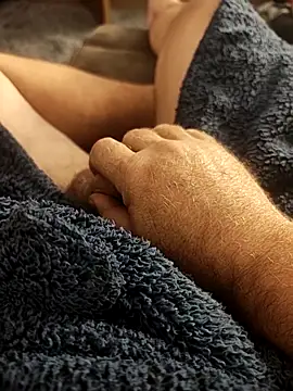 hubbyfun19 online show from October 29, 5:50 am