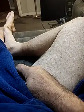 hubbyfun19 online show from March 13, 6:07 am