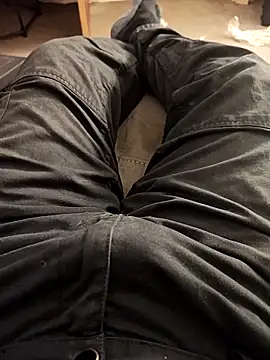 hubbyfun19 online show from September 27, 5:57 am