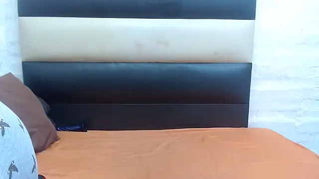 Snapshot of AFRICANBOOTYLICIOUSxxx chatting on September 25, 4:46 pm AFRICANBOOTYLICIOUSxxx online show from September 25, 4:46 pm