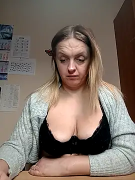 Ami Foxy online show from April 2, 11:39 am