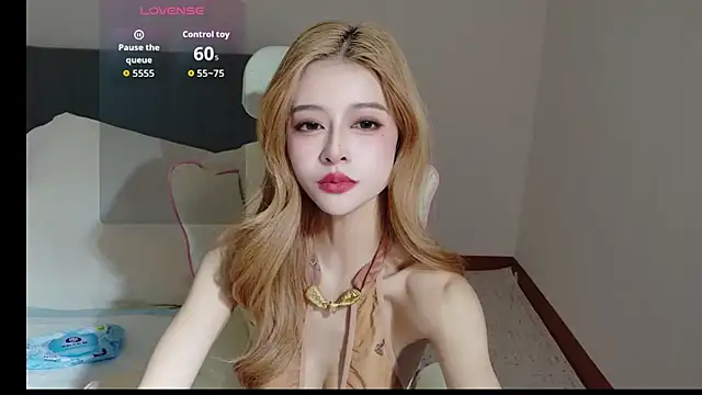 Aimee3241 online show from February 13, 6:57 am