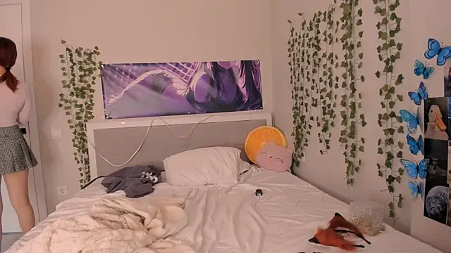 yuna loon online show from November 19, 6:13 am