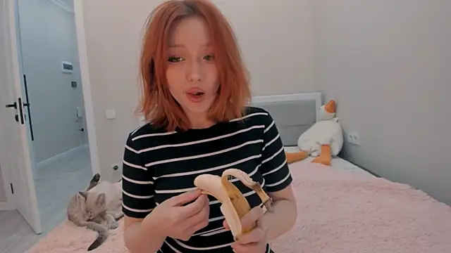 yuna loon online show from October 19, 2:53 pm