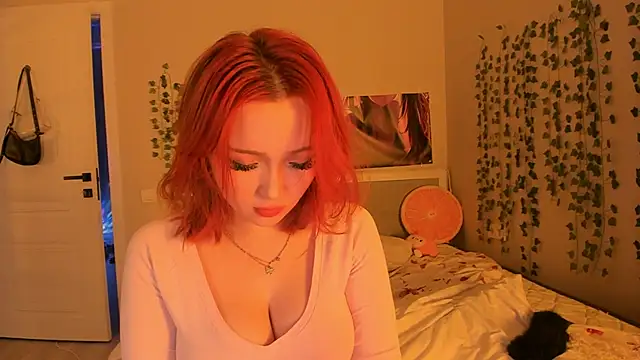 yuna loon online show from November 16, 2:05 am