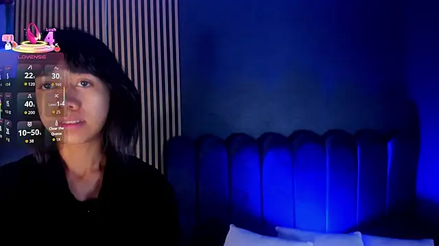 Snapshot of Gina_77 chatting on October 14, 12:06 pm Gina 77 online show from October 14, 12:06 pm