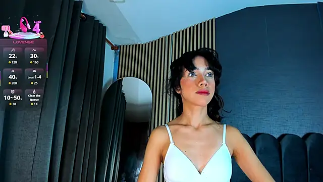 Gina 77 online show from December 3, 7:46 pm