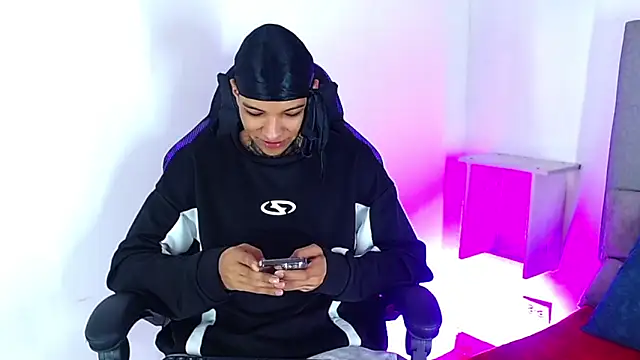 Rick Wade online show from February 25, 4:01 am