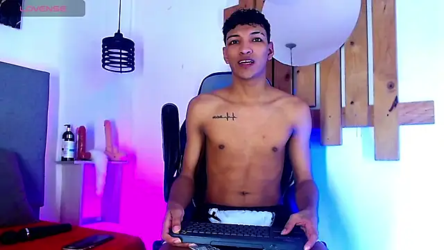 Rick Wade online show from November 28, 4:12 am