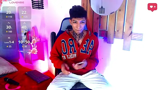 Rick Wade online show from December 4, 1:10 pm