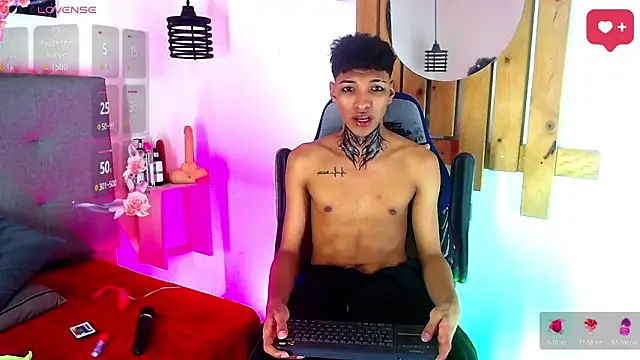 Rick Wade online show from December 5, 2:32 am