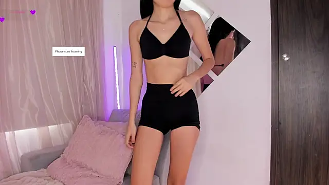Snapshot of Lilily_lv chatting on July 1, 2:17 pm Lilily lv online show from July 1, 2:17 pm