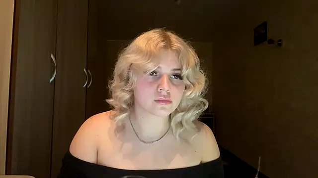 sunshinyflash online show from November 13, 4:00 pm