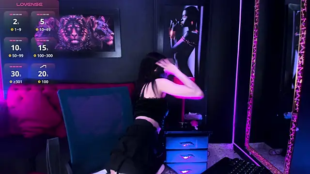 Nyx Moon online show from July 21, 9:38 pm