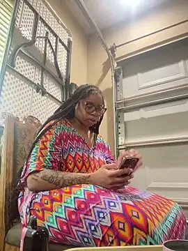 caramel  cremes online show from May 4, 1:03 pm