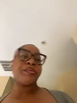 caramel  cremes online show from November 5, 2:31 pm