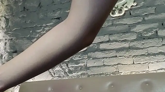 shygurl18 online show from November 20, 5:41 am