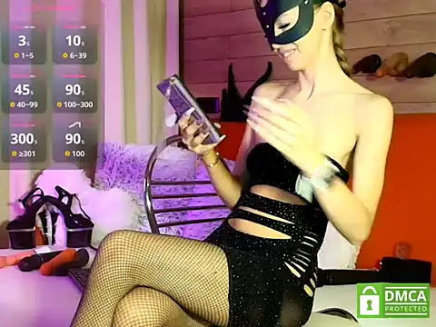 Snapshot of linaadvance chatting on October 13, 3:41 am linaadvance online show from October 13, 3:41 am