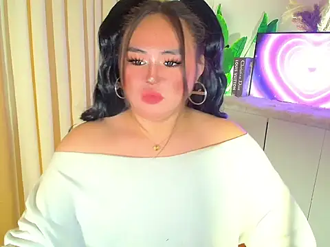 ursexy ceciliaxx online show from June 6, 11:54 pm