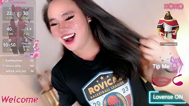 Snapshot of ursexy_ceciliaxx chatting on November 11, 3:07 pm ursexy ceciliaxx online show from November 11, 3:07 pm