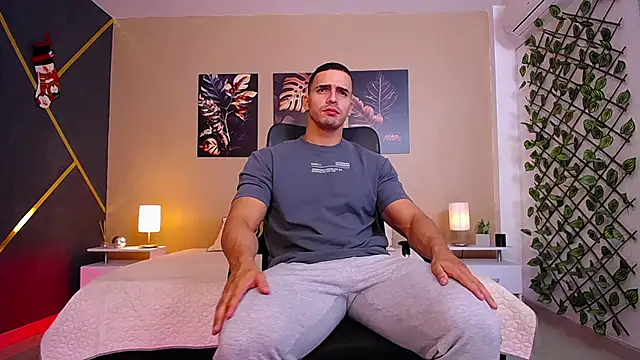 Snapshot of ChristopherBlack_ chatting on November 27, 1:00 pm ChristopherBlack online show from November 27, 1:00 pm