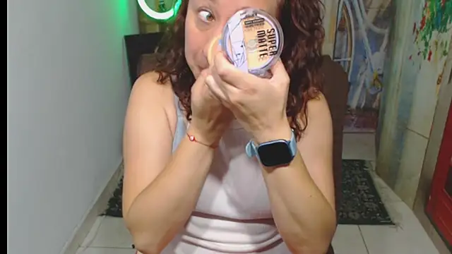 Milf Valeria online show from November 27, 1:55 pm