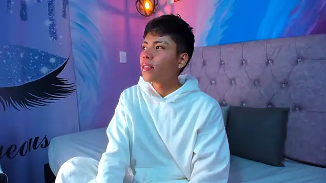 MaxiWildd online show from January 15, 12:52 pm