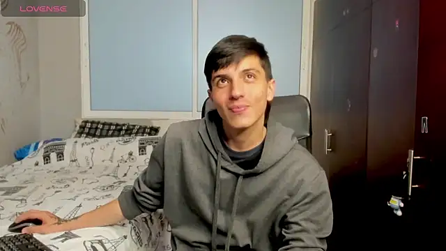 Snapshot of Noxx_starkK chatting on November 29, 1:39 am Noxx starkK online show from November 29, 1:39 am