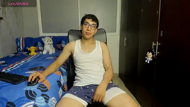 Snapshot of Noxx_starkK chatting on November 11, 2:50 am Noxx starkK online show from November 11, 2:50 am