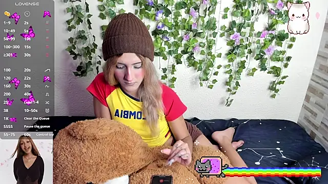 Snapshot of Amy_Moonlight chatting on November 24, 10:10 pm Amy Moonlight online show from November 24, 10:10 pm